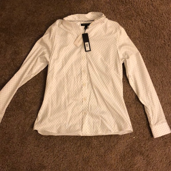 Banana Republic Tops - Banana Republic (store not outlet) buttons down